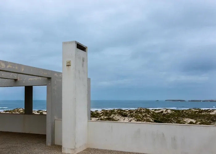 Nuno Moco * ペニシェ